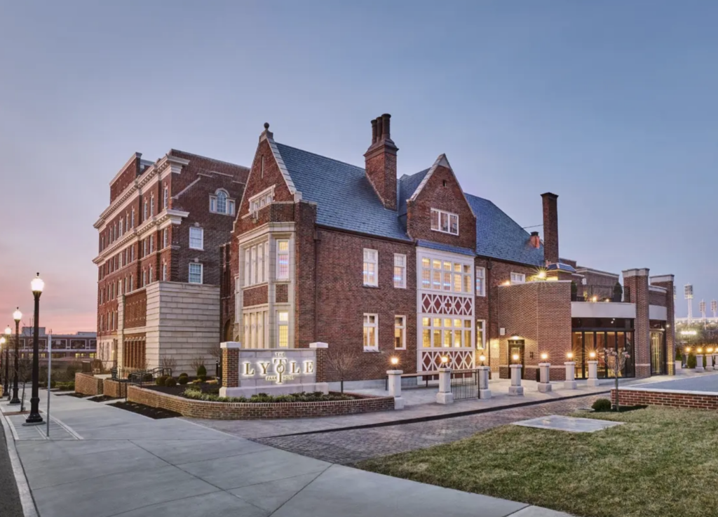 The Lytle Park Hotel Wedding Venue in Cincinnati, Ohio